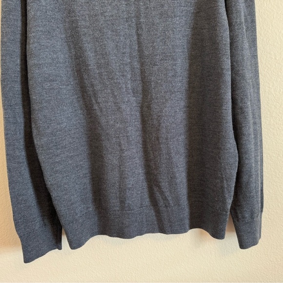 UNTUCKit Belguardo Gray 100% Extra Fine Merino Wool Men's Sweater Medium - Picture 9 of 13